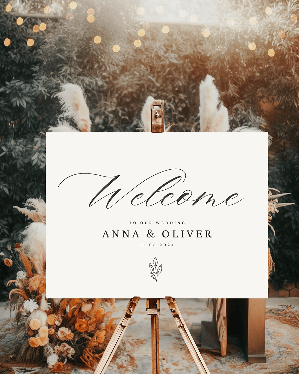 Wedding Welcome Sign: Chic Monochrome